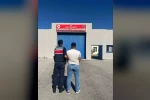 Uyuşturucu ticareti suçundan aranan şahsı jandarma yakaladı