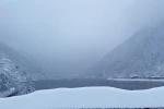 Uzungöl beyaza büründü: Kar kalınlığı 1 metreyi aştı