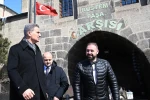 Vali Baruş; "Taşhan el sanatlarını geleceğe taşıyor"