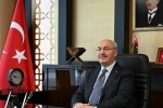 Vali Köşger: "Bayramlar, gönüller arasında muhabbet köprüleri kurar"