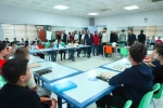 Vali Makas yaz kursu öğrencileriyle buluştu