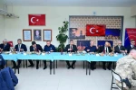 Vali Yılmaz, vatani görevini yapan er ve erbaşlar ile iftar yaptı