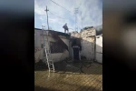 Van’da odunluk yangını