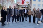 Van’da üniversite öğrencilerinden 20 şehit için anlamlı etkinlik