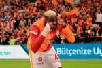 Victor Osimhen bu sezonki 20. golünü attı