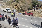 Virajı alamayan kamyon 2 otomobili biçti: 1 ölü, 3 yaralı