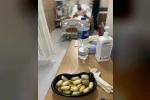 Vücudundan 5 günde 62 parça uyuşturucu çıktı