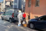 Yalnız yaşayan yaşlı adamın cesedi yayılan kötü kokuyla bulundu