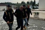 Yalova’da eşini sokak ortasında öldüren zanlı tutuklandı