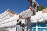 Yangın mağduru çiftçiye yem ve saman desteği sağlandı
