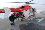 Yaşlı hasta hava ambulansı ile hastaneye yetiştirildi