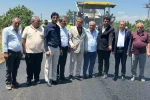 Yoğun yağış döneminde tahrip olan yollar asfaltlandı, vatandaşlar adak kurbanı kesti