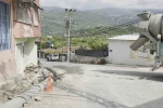 Yola beton dökerek ilerleyen beton mikserine 50 bin TL para cezası