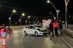 Yolda gördükleri kazaya anında müdahale eden A Takımı ikinci felaketi önledi