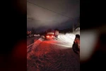 Yolda mahsur kalan vatandaşın yardımına belediye ekipleri yetişti