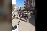 Yolun karşısına geçerken ticari aracın çarptığı yaşlı kadın hayatını kaybetti