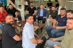 Yüksekova’da yürekleri ısıtan manzara: Halkın içinde bir kaymakam