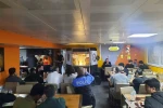 Yurtta kalan öğrenciler Ramazan coşkusunu yaşadı