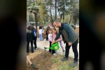 Zonguldak’ta ilkokul öğrencileri fidan dikti