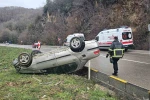 Zonguldak’ta takla atan otomobildeki 3 kişi yaralandı