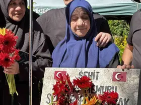 15 Temmuz şehidi, 10’uncu yıl dönümünde mezarı başında anıldı
