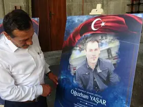 15 Temmuz şehidi oğlu için "Oğul" şiirini yazdı
