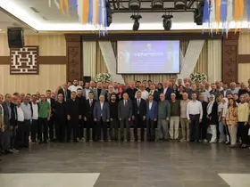 25 Yıllık teşkilat aynı çatı altında toplandı
