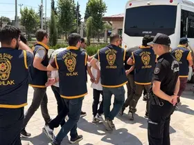 4 Milyonluk Vurgun Sahte Bankacılar Tutuklandı