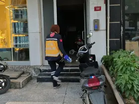53 yaşındaki adam yalnız yaşadığı evinde ölü bulundu
