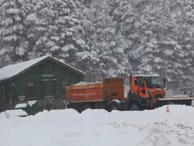 Abant Gölü Milli Parkı beyaza büründü
