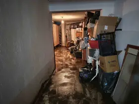 ABB’nin yol çalışmasından sonra binasını iki kere kanalizasyon suları basan vatandaş isyan etti
