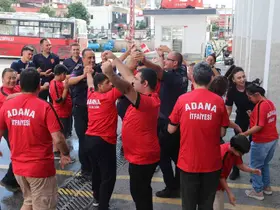 Adana’da özel çocuklar itfaiyeci oldu
