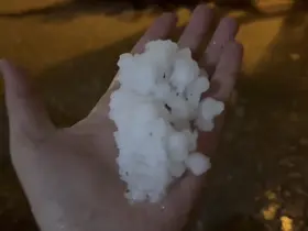 Adıyaman’a fındık büyüklüğünde dolu yağdı
