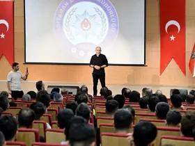 Adıyaman’da emniyet personeline moral ve motivasyon semineri
