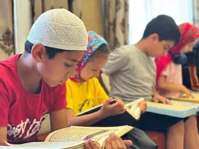 Ağrı’da minik kursiyerlerden şehitler için Kur’an ve dua
