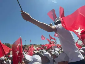 Ahlat’ta 1071 Zaferi coşkusu: Türkiye’nin dört bir yanından vatandaşlar buluştu
