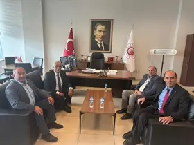 AK Parti Çıldır teşkilatından Gümrük Müdürü Oğul’a hayırlı olsun ziyareti
