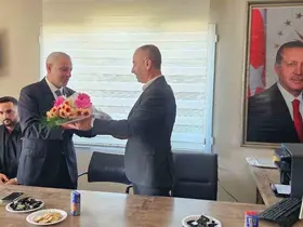 AK Parti Dikili İlçe Teşkilatında devir teslim
