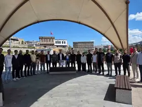 AK Parti Erzurum Gençlik Kolları’ndan 12 Eylül açıklaması: "Söz de karar da milletindir"
