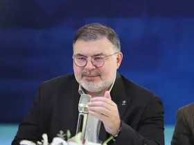 AK Parti İzmir İl Başkanlığında büyük STK buluşması