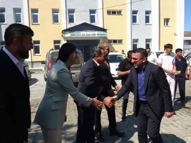 AK Parti Susuz’da Danışma Meclisi coşkusu: İlçeye yapılan yatırımlar masaya yatırıldı
