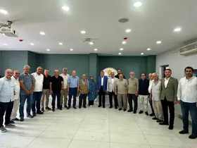 AK Parti’de vefa buluşması
