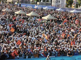 AK Parti’nin 25. yıl mitingine vatandaşlardan yoğun ilgi
