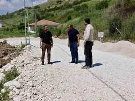 Akçadağ’da 6 kilometrelik grup yolunda çalışmalar devam ediyor
