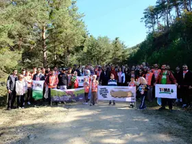 Akdağmadeni’nde sonbahar doğa yürüyüşü gerçekleştirildi
