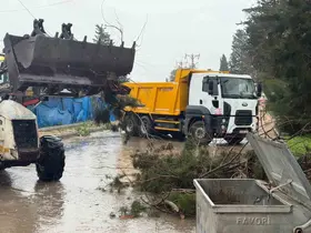 Akdeniz’de fırtına sonrası belediye ekipleri teyakkuzda
