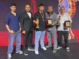 Akhisarlı berberler dünya sahnesinde jüri koltuğunda
