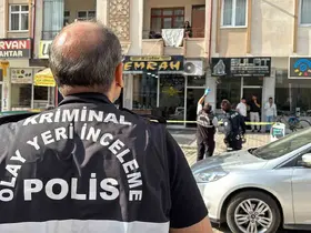 Aksaray’da 5. kattan düşen adam ağır yaralandı
