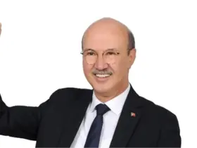 Akşehir'in CHP’li başkanı  ve 14 meclis üyesi istifa etti