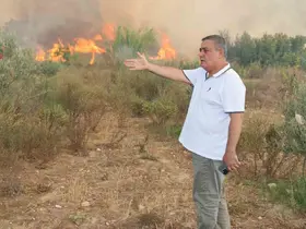 Aksu Belediyesi yangın riskine karşı sahada
